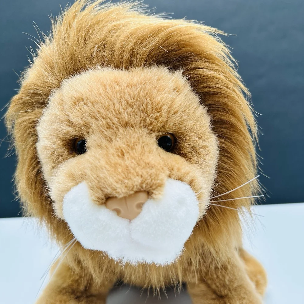 Vintage Russ Lion Cat 11” Sitting Plush Stuffed Animal Safari Made For Target